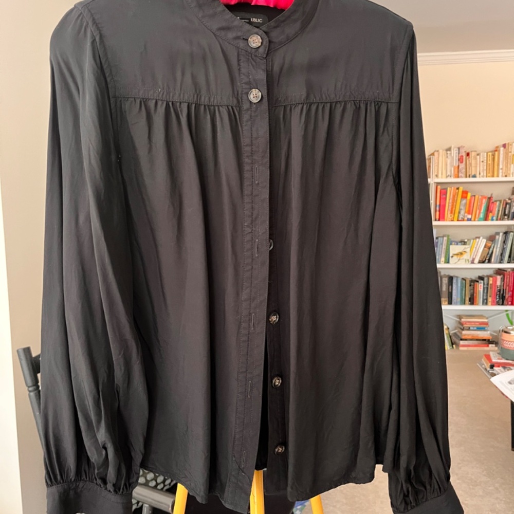 Blouse - Picture 2 of 5